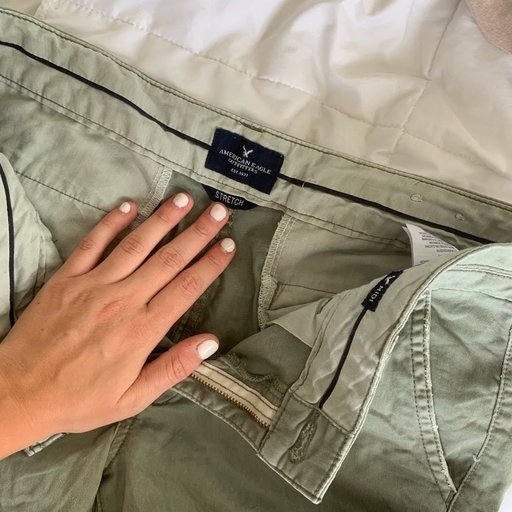 Green American eagle Twill shorts!
